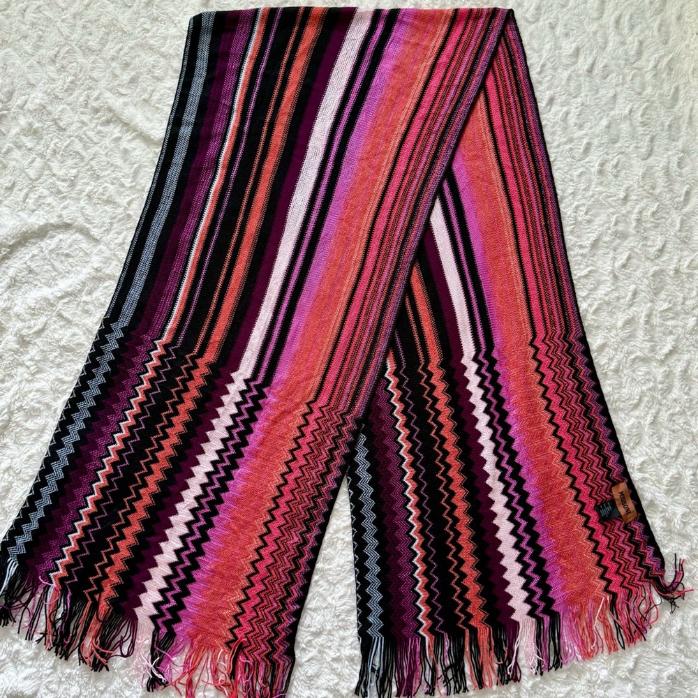 NEW Missoni Wool Blend Zigzag Large Scarf Shawl - Picture 9 of 10